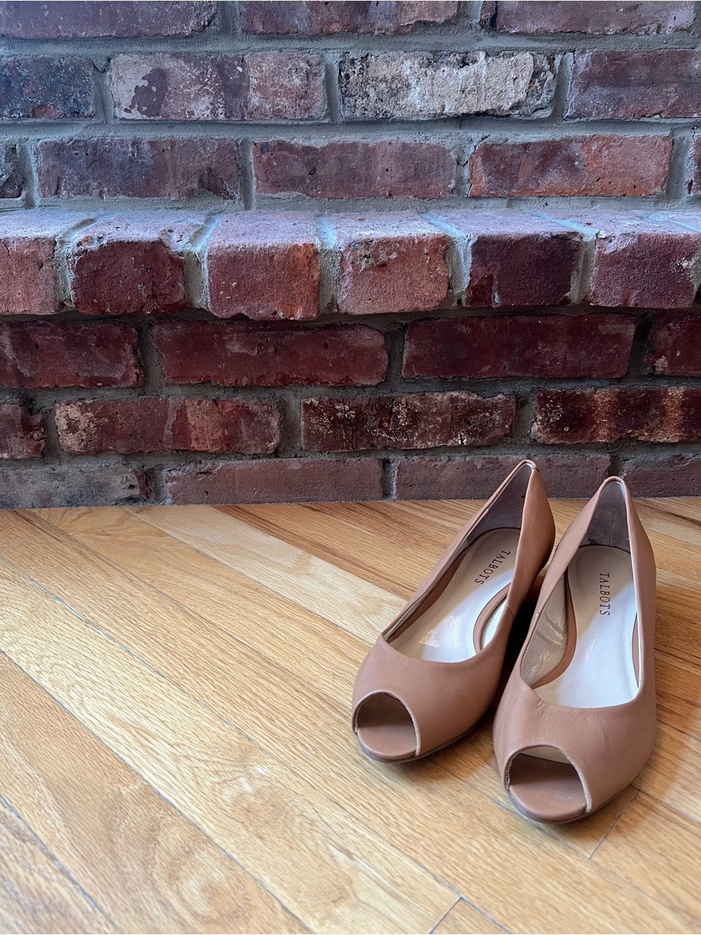 Talbots Tan Camel Cognac Leather Tiffi Peep Toe Low Wedge Heels